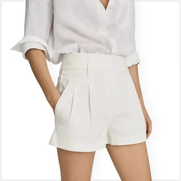 Reiss April White Pleated Front Tailored Shorts Stretch Cotton Summer NWT NEW 8 - Picture 1 of 5